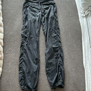 Lululemon dark gray size 6 pants